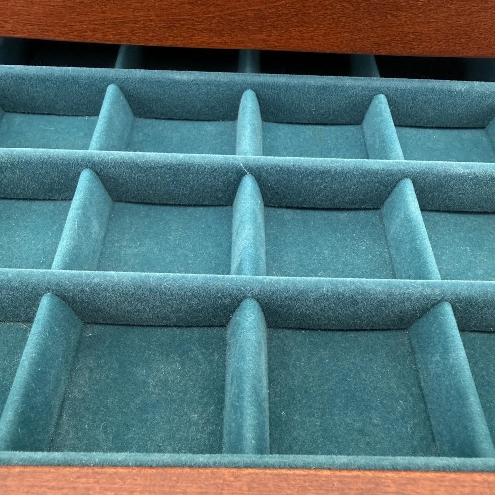 Eureka Mfg Co Flatware Chest Brown Solid Wood Reed Barton 623 Drawer